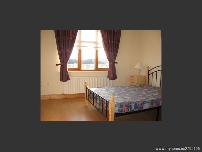 42 Woodbrook Square, Carpenterstown, Castleknock,  Dublin 15